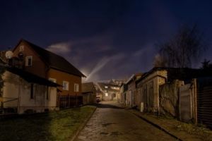 Fot. Studio A Gniew nocą - ul. Górny Podmur