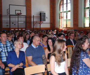 Zakończenie klas III gniewskiego gimnazjum