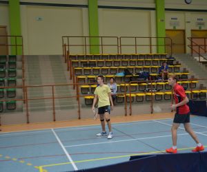 Badminton