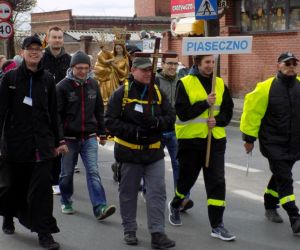 Piesza pielgrzymka do sanktuarium w Lubiszewie