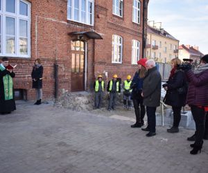 Kamień węgielny pod rozbudowę szkoły