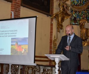 Konferencja naukowa pt. „Sanktuarium w Piasecznie, jako serce duchowe Kociewia”