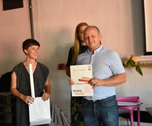 Działają lokalnie