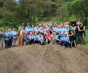 VI Ogólnopolski Marsz Nordic Walking Studentów UTW