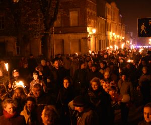 Patriotyczna parada gniewian