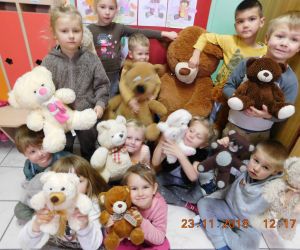 Dzień pluszowego misia w przedszkolu w Jeleniu