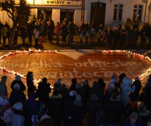 Gniew w hołdzie prezydentowi Adamowiczowi