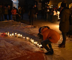 Gniew w hołdzie prezydentowi Adamowiczowi