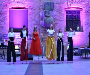 KOKO Teatr z Gniewu z dofinansowaniem Giving Circle