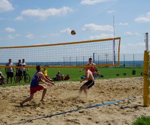 Turniej siatkówki plażowej