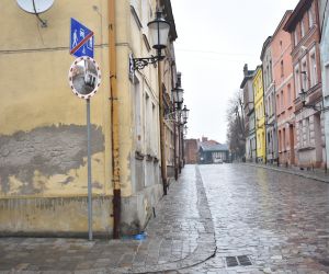 Lustra drogowe zamontowane na skrzyżowaniach ul. Sobieskiego