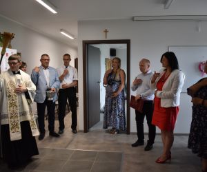 Poświęcenie przez gniewskiego proboszcza ks. Zbigniewa Rutkowskiego