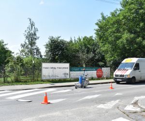 Odnawianie znaków drogowych
