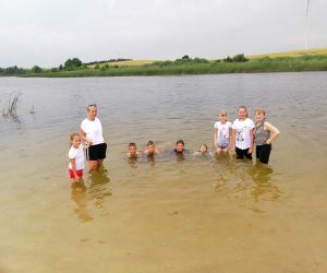 Zajęcia wakacyjne w świetlicy wiejskiej w Opaleniu