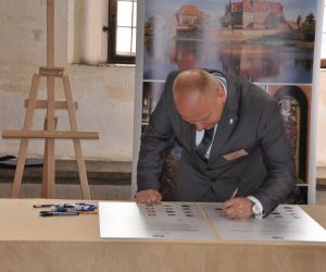 Podpisanie aktu erekcyjnego w Malborku w sprawie powołania nowej spółki