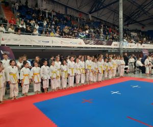 dziewczyny z klubu karate na Mistrzostwach