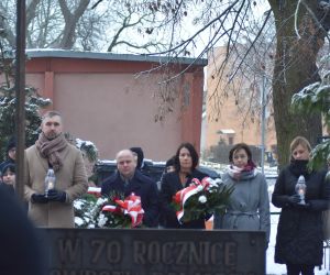 Uroczystości upamiętniające rocznicę powrotu Ziemi...