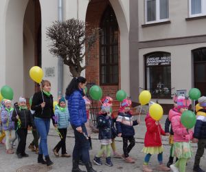 dziecięcy korowód