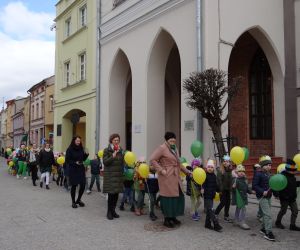 dziecięcy korowód