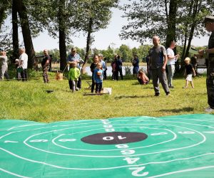 Rodzinny piknik wędkarski - zdjęcie