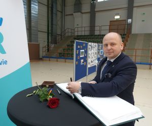 wpis do księgi