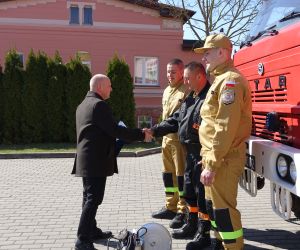 przekazanie dofinansowania gminnych OSP