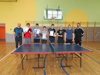 Uczniowie ZSP w Gniewie rywalizowali w turnieju tenisa stołowego w Zakładzie Poprawczym w Nowem.