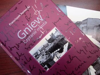 Gniew. Czytanie miasta - tomik poezji o Gniewie