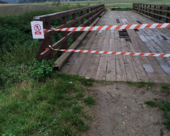 Mostek na Wierzycy zamknięty dla ruchu pieszego