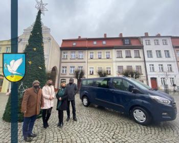 Nowy samochód dla Środowiskowego Domu Samopomocy w Gniewie