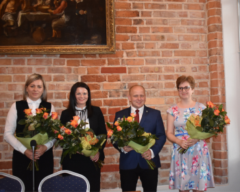 Wotum zaufania i absolutorium dla Burmistrza