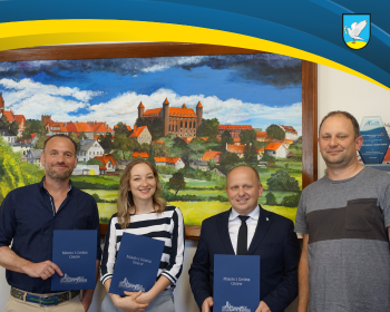 „Kultura na Skarpie” Letnie wydarzenia na Stacji Mikrostyk – umowa została podpisana!
