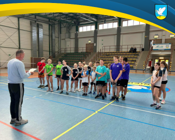 GMINNE IGRZYSKA DZIECI I MŁODZIEŻY W  BADMINTONIE DZIEWCZĄT I CHŁOPCÓW 2025
